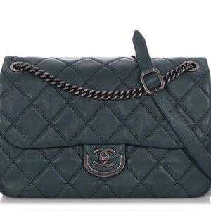 CHANEL Dark Green Quilted Shoulder Bag